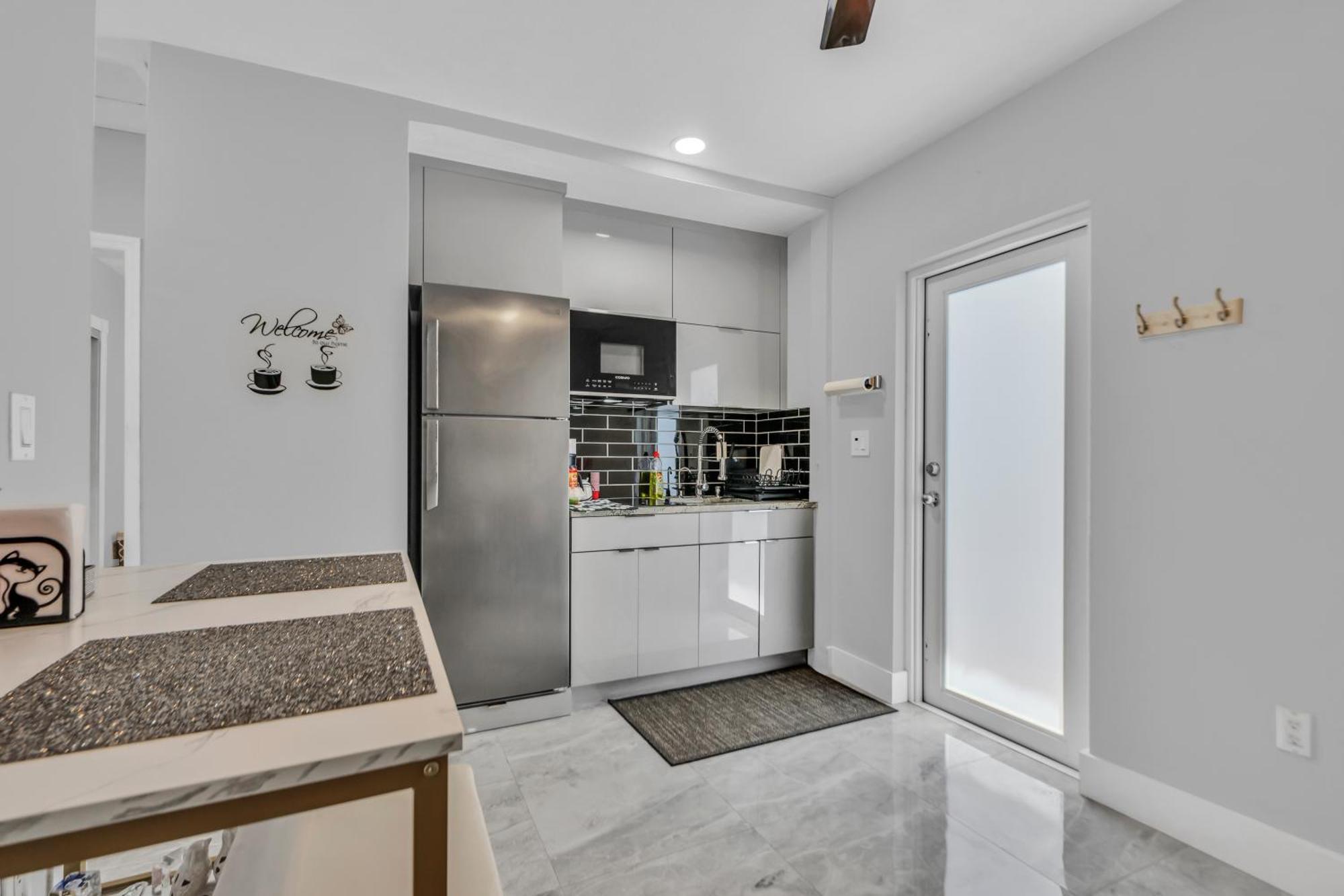 Little Gables Studio-Your Miami Escape-10Min Airport Buitenkant foto