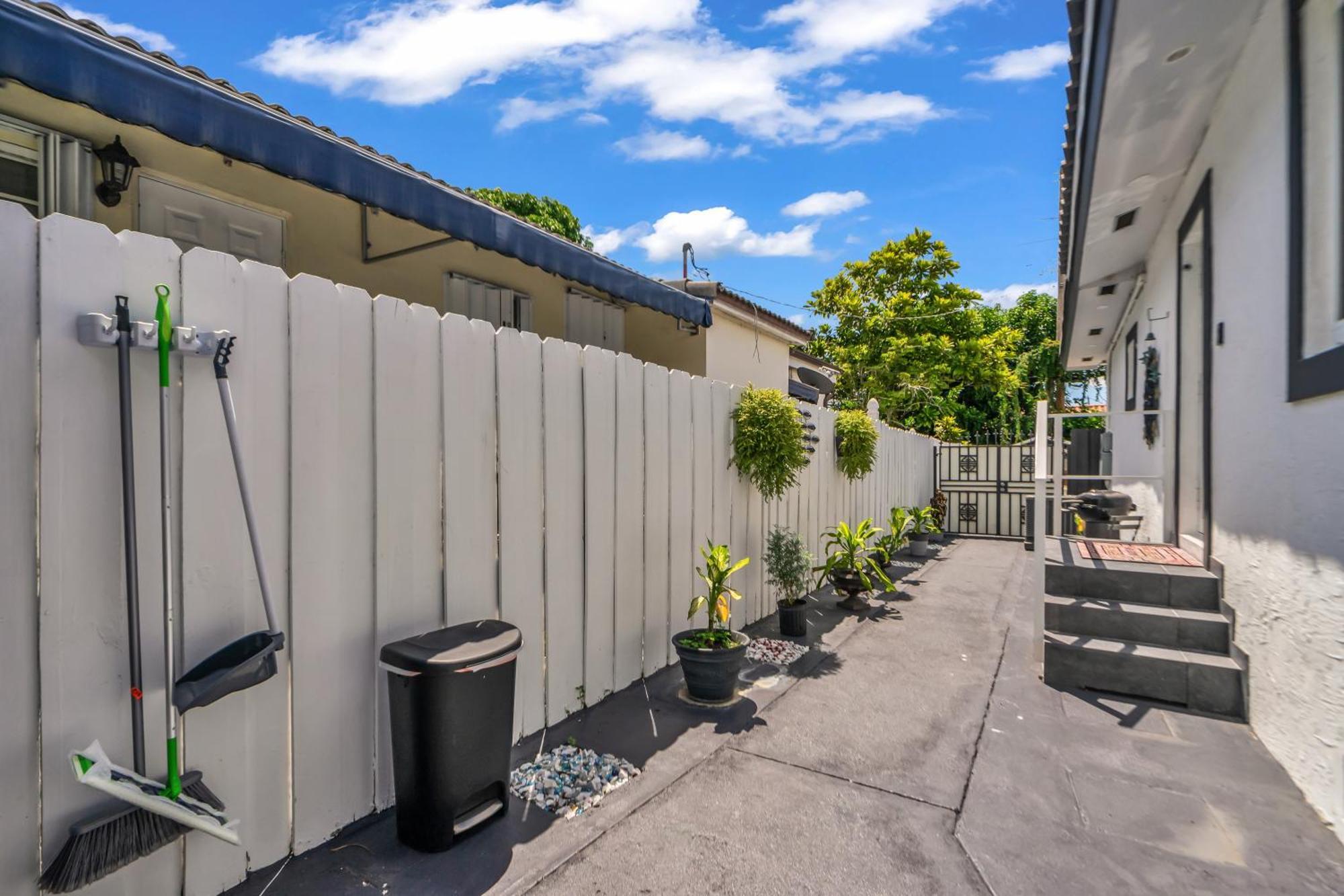 Little Gables Studio-Your Miami Escape-10Min Airport Buitenkant foto
