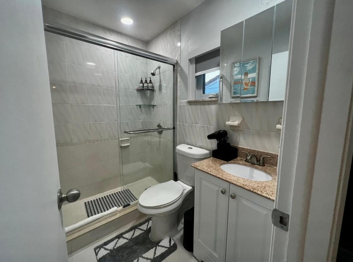 Little Gables Studio-Your Miami Escape-10Min Airport Buitenkant foto
